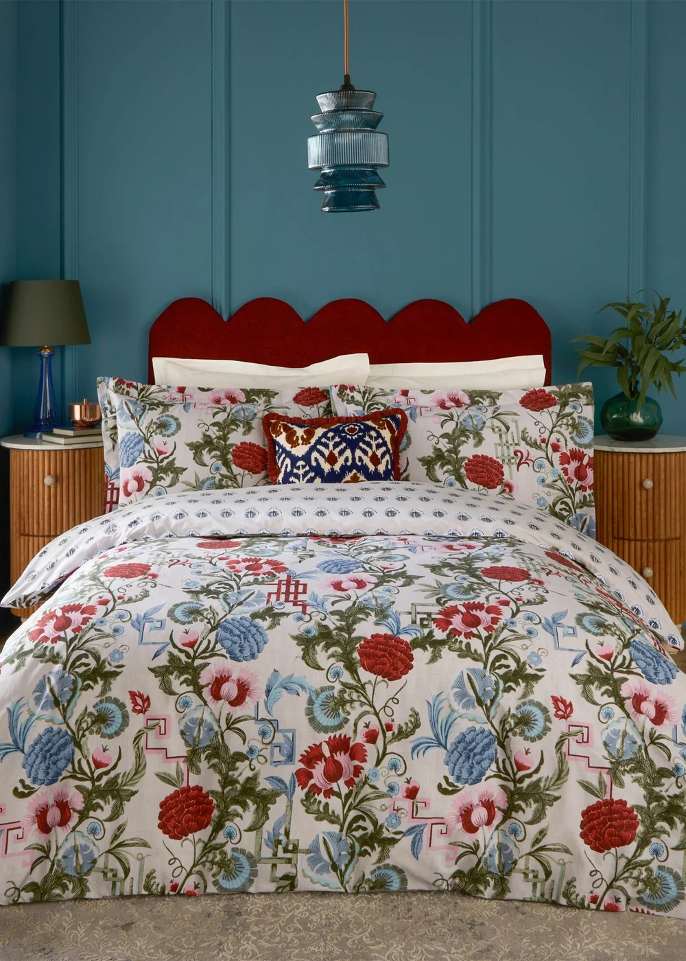 1973 Ishana Reversible Floral Duvet Cover Set - Red - Single Image 1