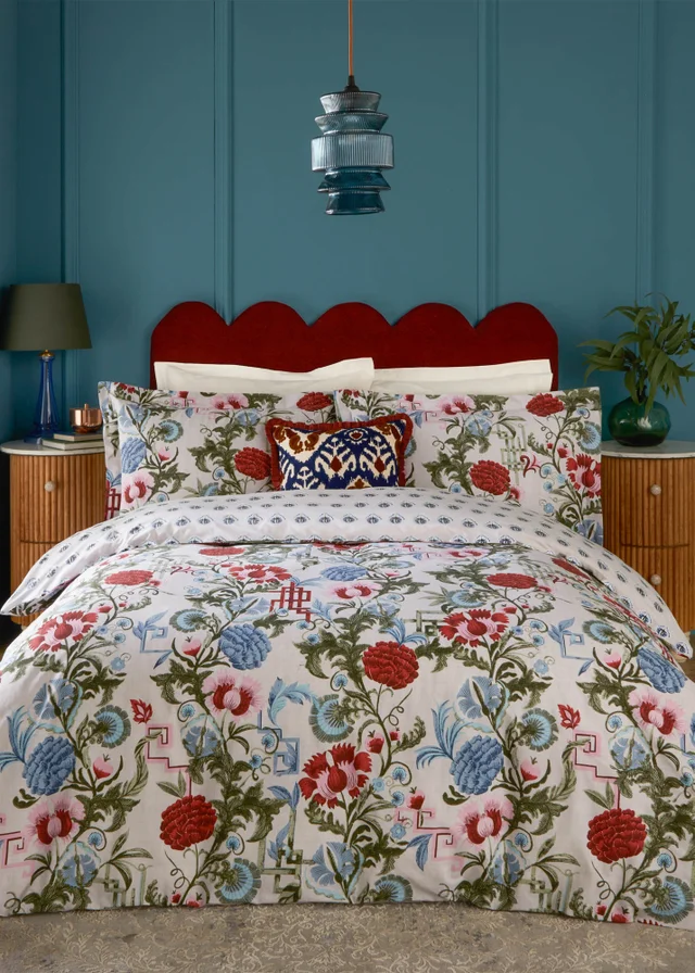 1973 Ishana Reversible Floral Duvet Cover Set - Red