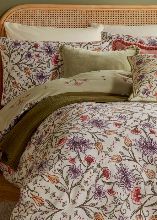 Wylder Tilda Floral Printed Duvet Cover Set - Single Image 3