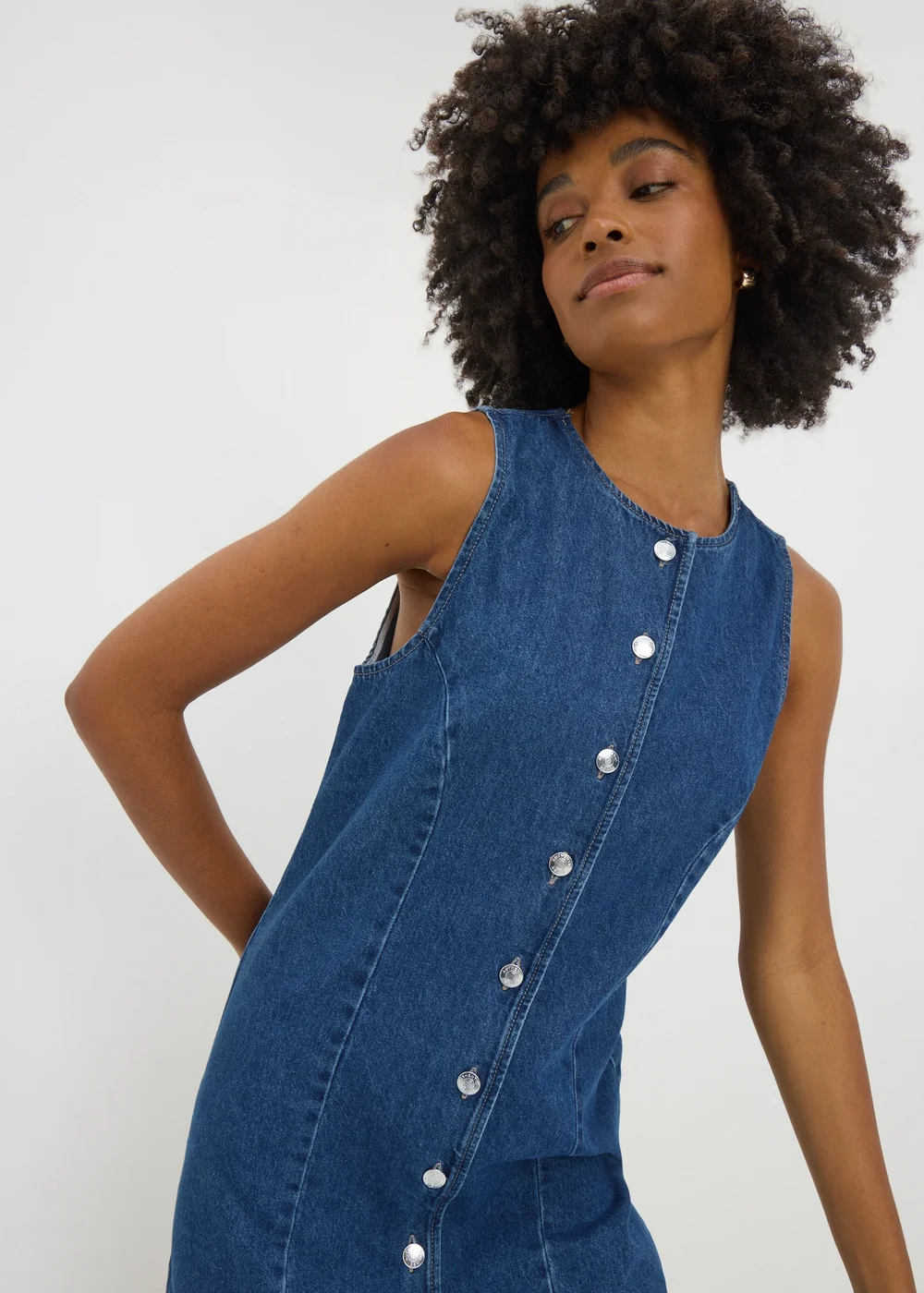 Darkwash Denim Button Midi Dress - Size 22 Image 2