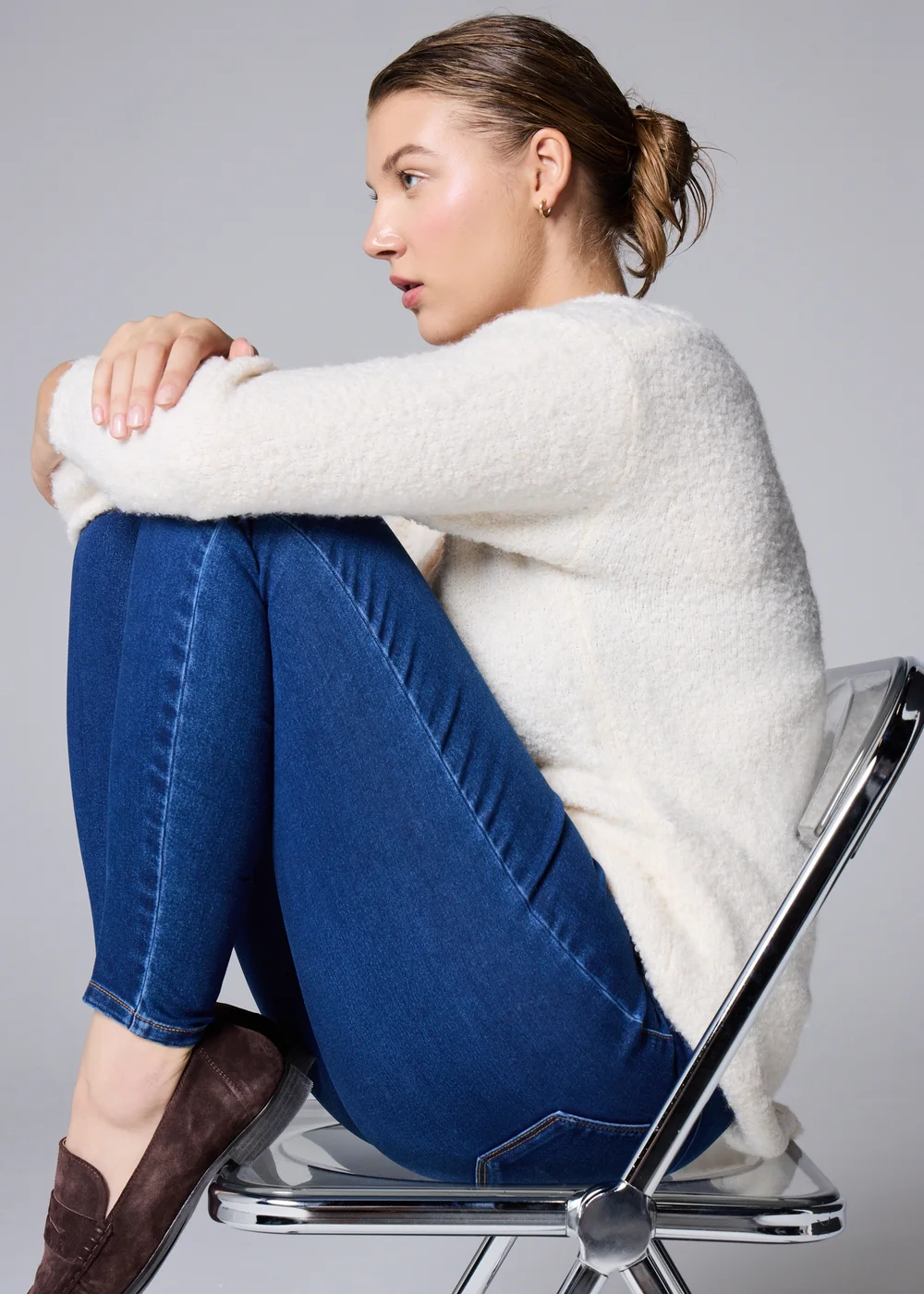 Darkwash Jessie Skinny Jeans - Size 08 29 leg Image 2