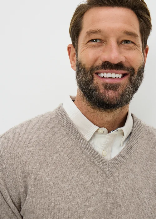 Lincoln Stone Lambswool V Neck Jumper - XXL Image 3