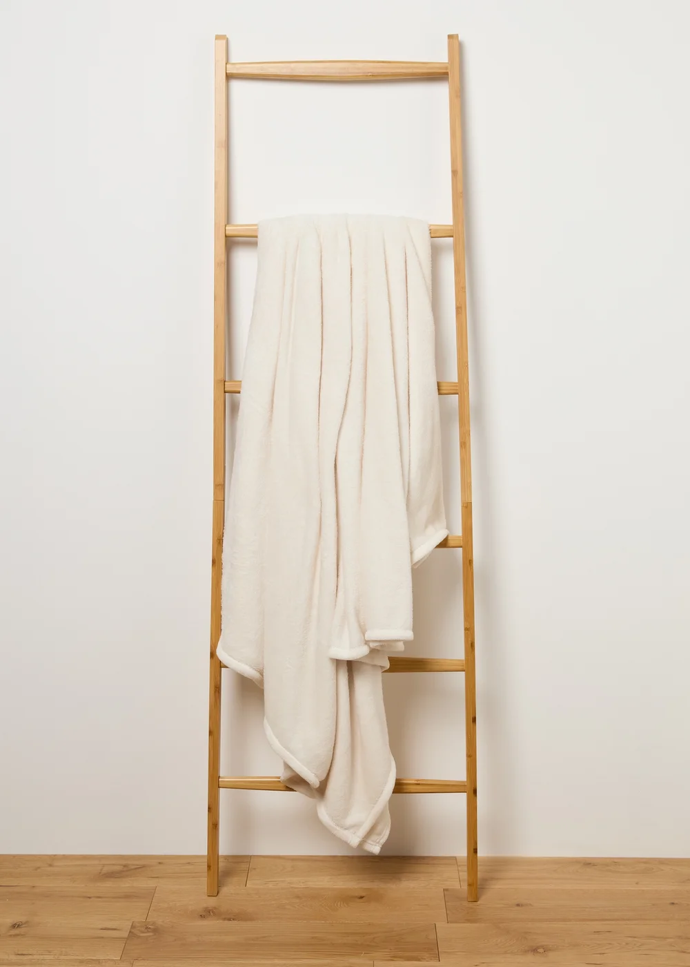 Ivory Large Throw Image 1