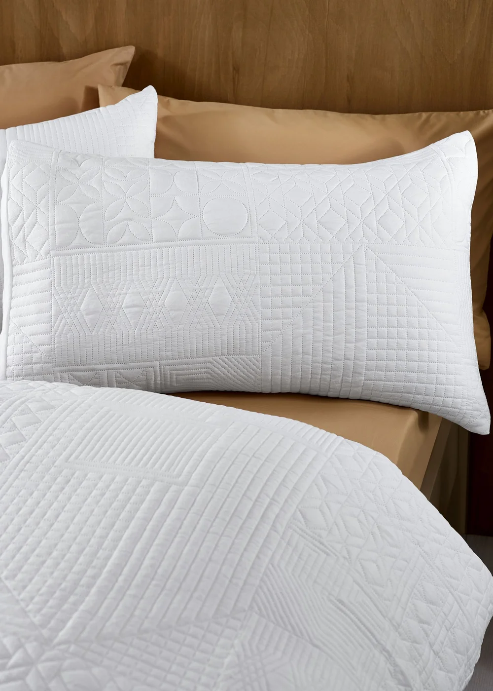 Catherine Lansfield Folkstone Geo Duvet Cover Set - Single Image 2