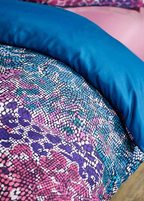 Catherine Lansfield Satin Animal Print Single Duvet Cover Set Teal - Single Image 3