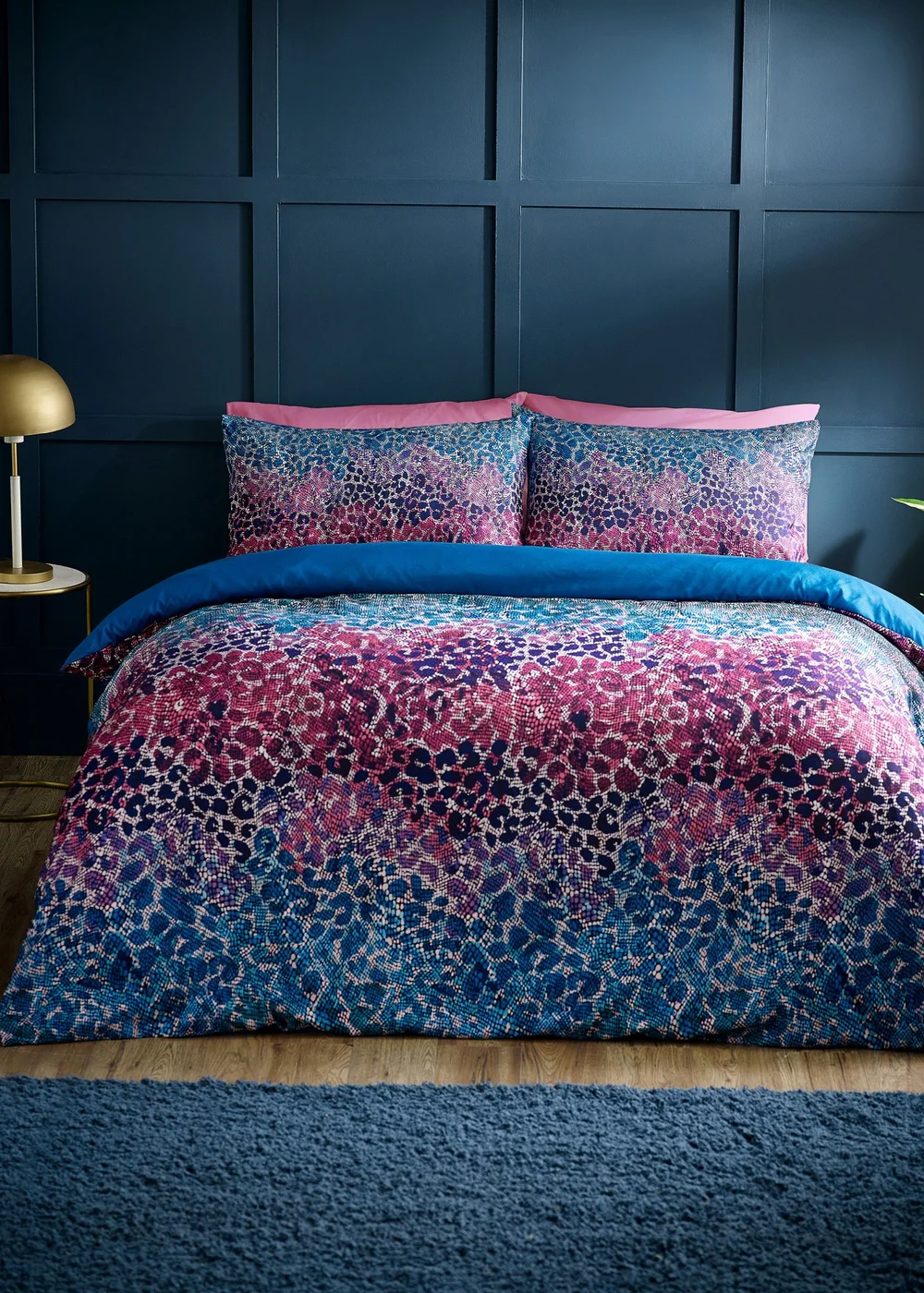 Catherine Lansfield Satin Animal Print Single Duvet Cover Set Teal - Single Image 1