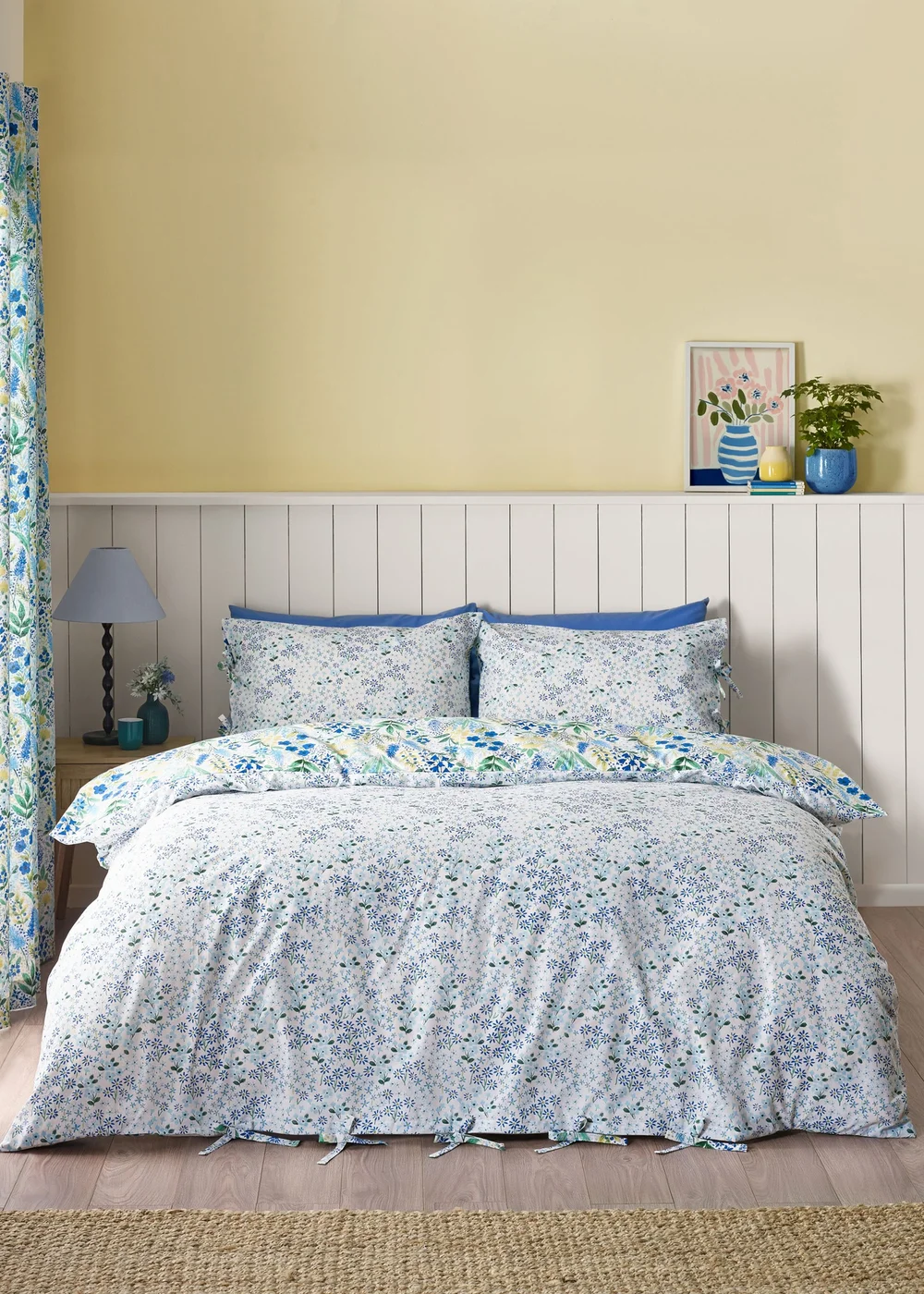 Catherine Lansfield Tilly Floral Reversible Duvet Cover Set - Double Image 2