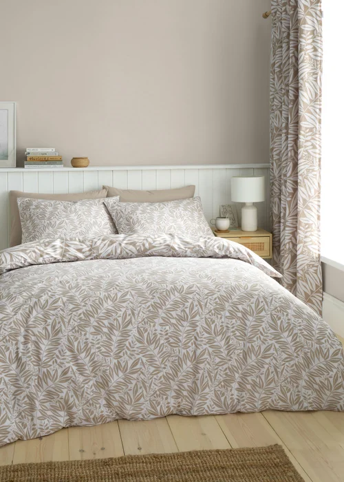 Catherine Lansfield Sorrel Leaf Reversible Duvet Cover Set - Single Image 2