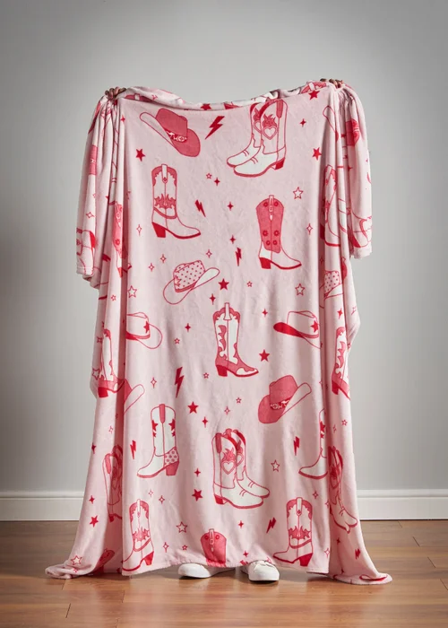 Sassy B Cowgirl Boots Cosy Fleece 200x240cm Oversized Blanket Throw Pink - One Size Image 2