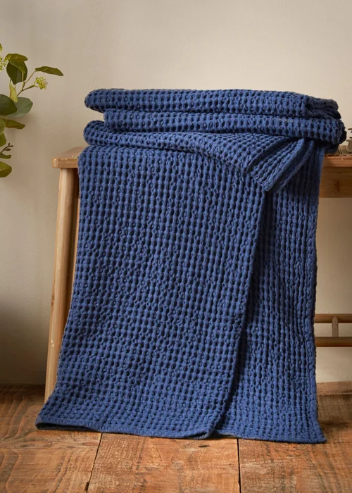 Pineapple Elephant Jaipur Chunky Waffle Cotton 150x200cm Blanket Throw Navy Blue - One Size Image 1