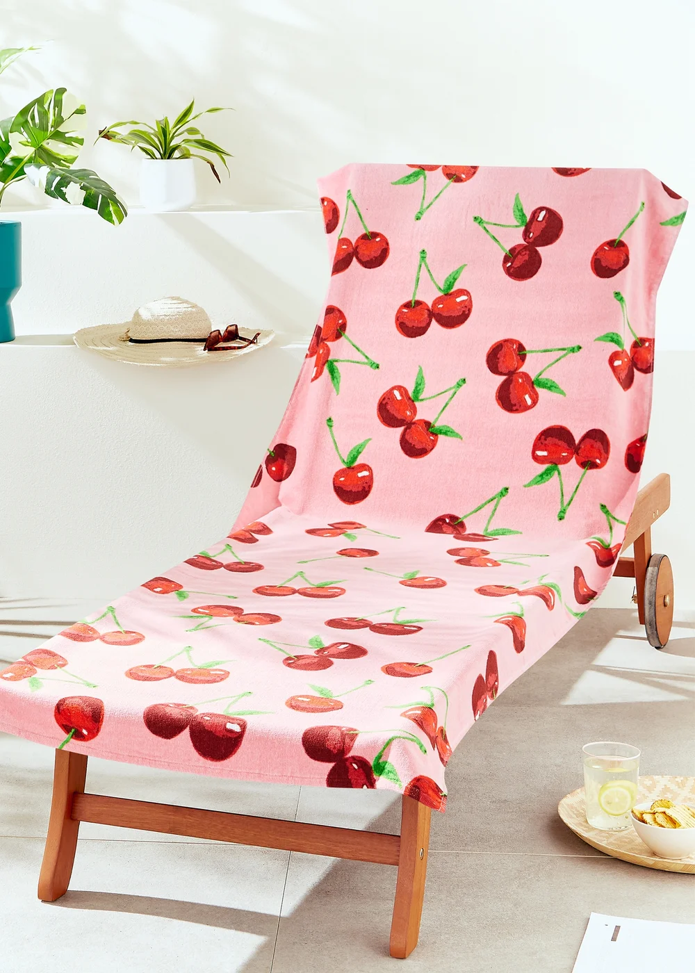 Catherine Lansfield Cherries Cotton Beach Sun Lounger Towel - One Size Image 1