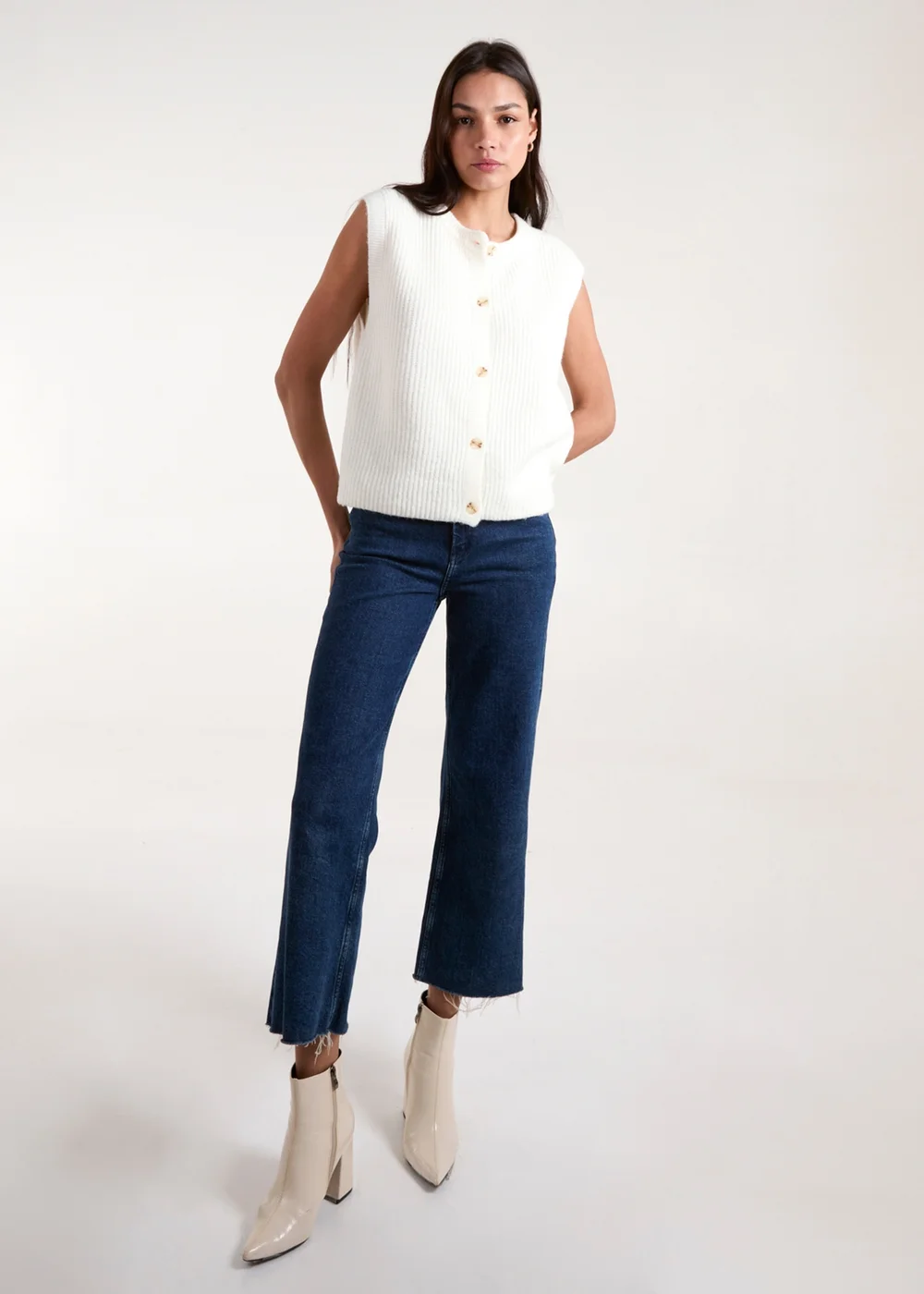 Blue Vanilla Ivory Ribbed Knit Vest - S/M Image 2