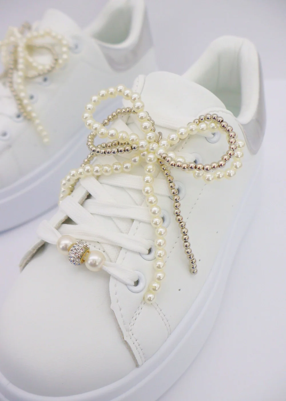 Love Lemonade Silver Sparkly Pearl Bow Chunky Trainers - Size 3 Image 3
