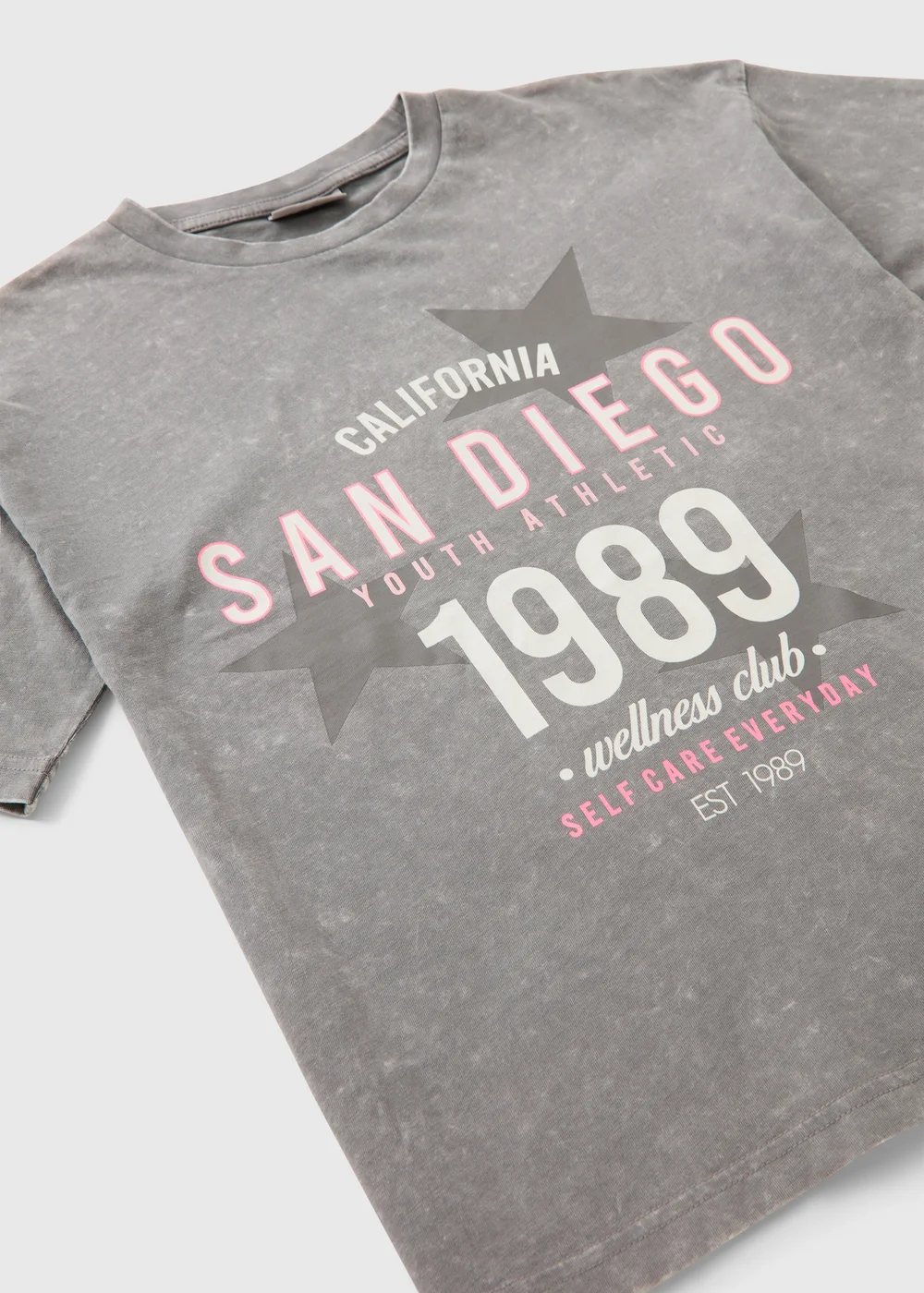Girls Grey Acid Wash San Diego T-Shirt (7-15yrs) - Age 15 Years Image 2