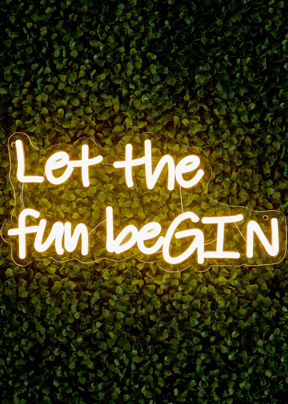 Premier Decorations LED Neon Let The Fun Begin Neon Wall Sign - One Size Image 1