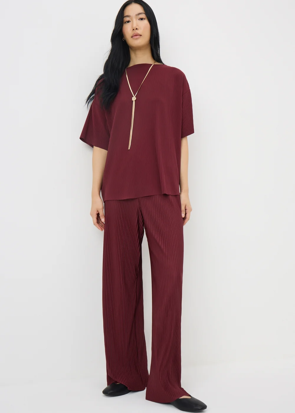 Burgundy Woven Plisse Co Ord Trousers - Size 08 31 leg Image 1