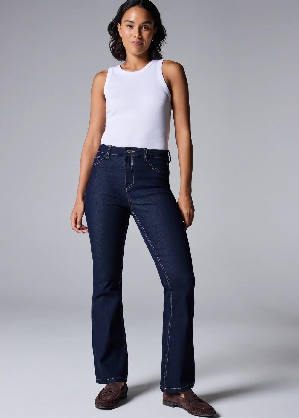 Rinsewash Bootcut Fit Jeans - Size 08 29 leg Image 1