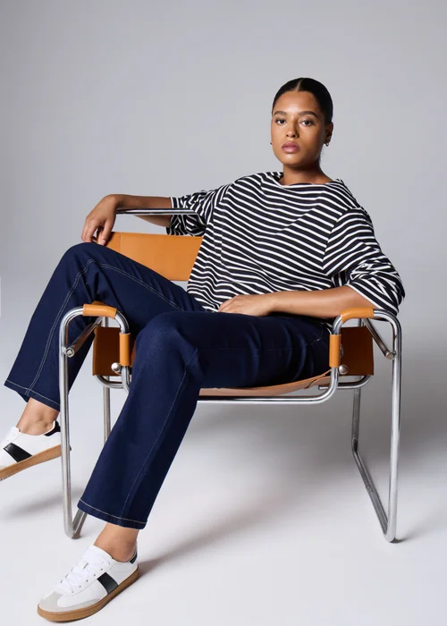 Rinsewash Straight Leg Jeans - Size 08 29 leg Image 2