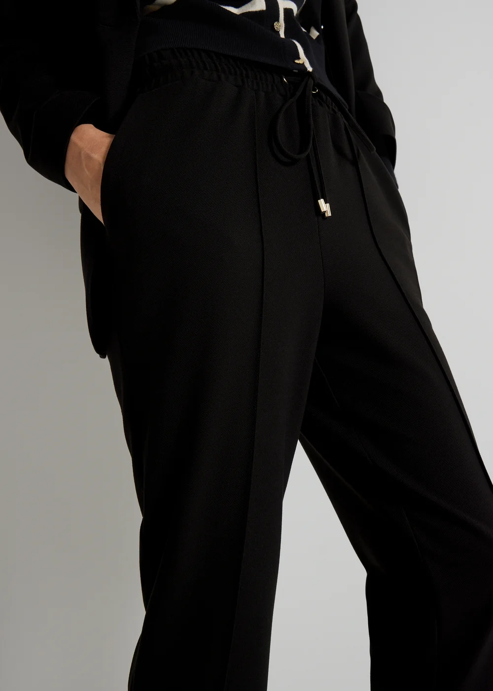 Et Vous Black Ponte Twill Jogging Bottoms - Size 26 Image 1