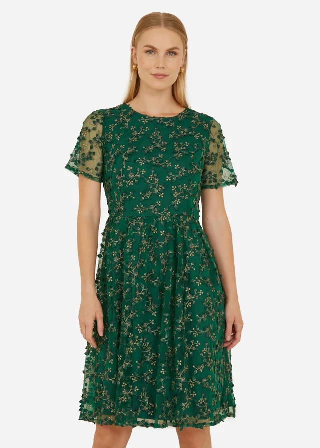 Yumi Green Embroidered Floral Skater Dress