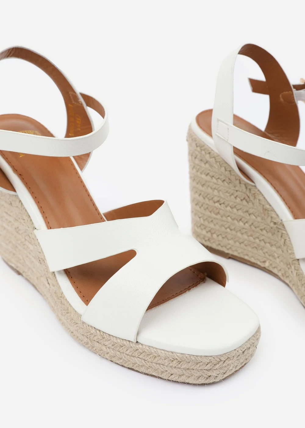 Where's That From White PU Sansa Wedge Shoes - 8 Image 4
