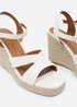 Where's That From White PU Sansa Wedge Shoes - Size 6 Image 4
