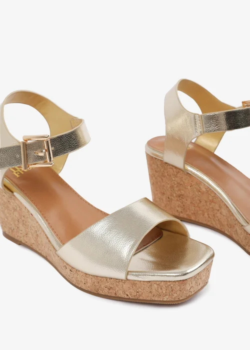 Where's That From Gold PU Giselle Wide-Fit Wedge Sandals With Buckle-Ankle-Strap - Size 6 Image 4