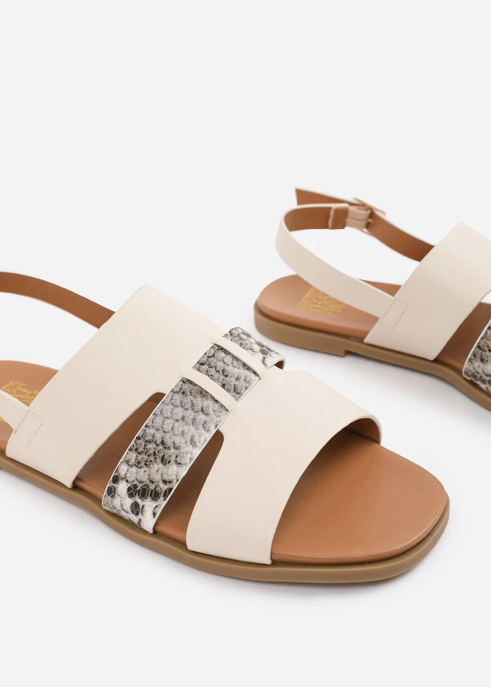 Where's That From Cream PU Uma Flat Sandals - 4 Image 4