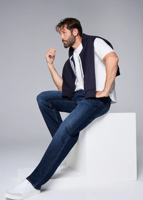 Dark Wash Relaxed fit jeans - 34 Waist Regular Image 2