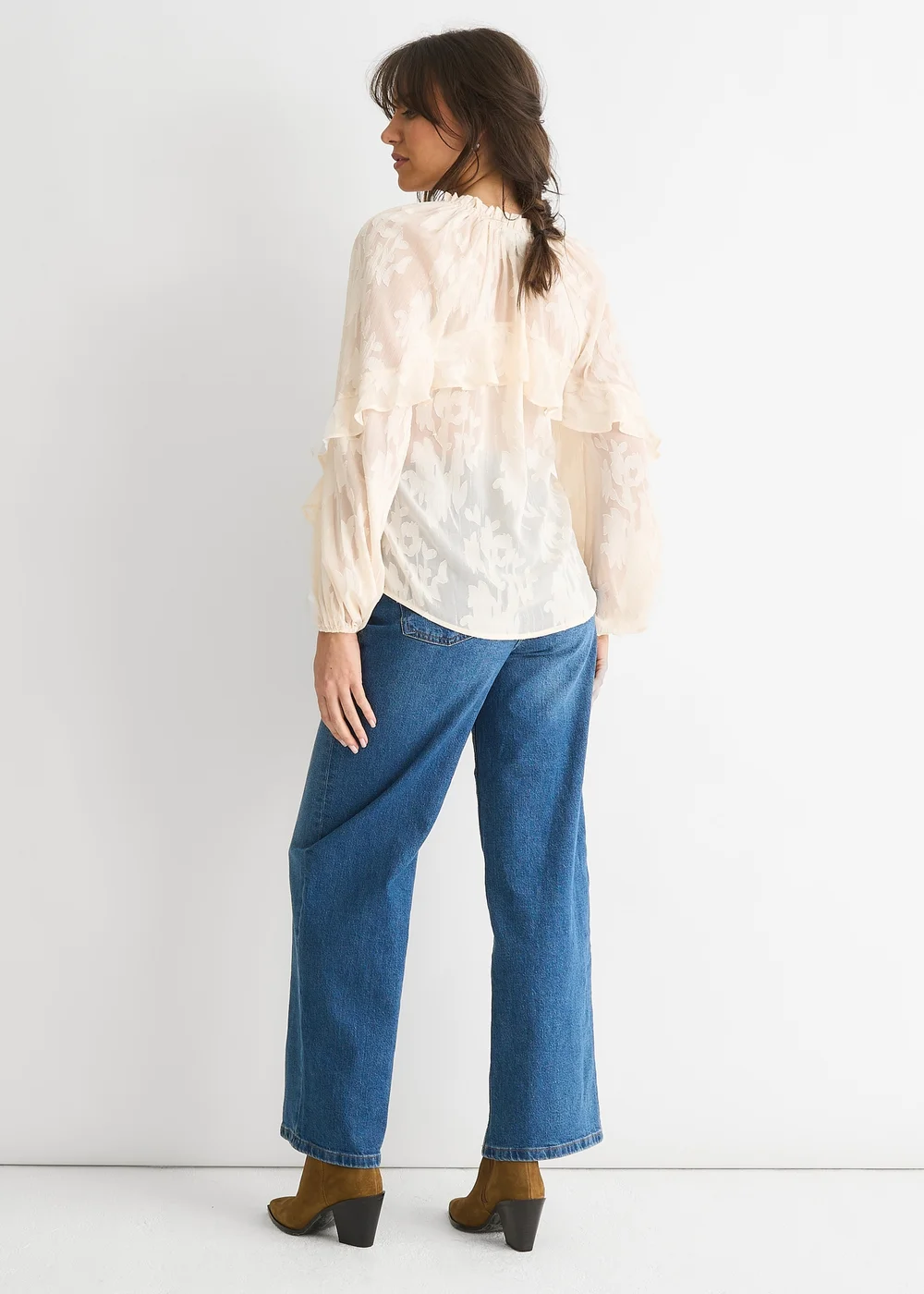 Gini London Cream Jacquard Floral Long Sleeve Blouse - 8 Image 2