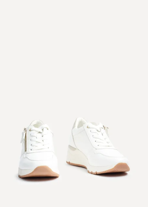 Linzi Kyla White Wedge Trainer - Size 4 Image 3