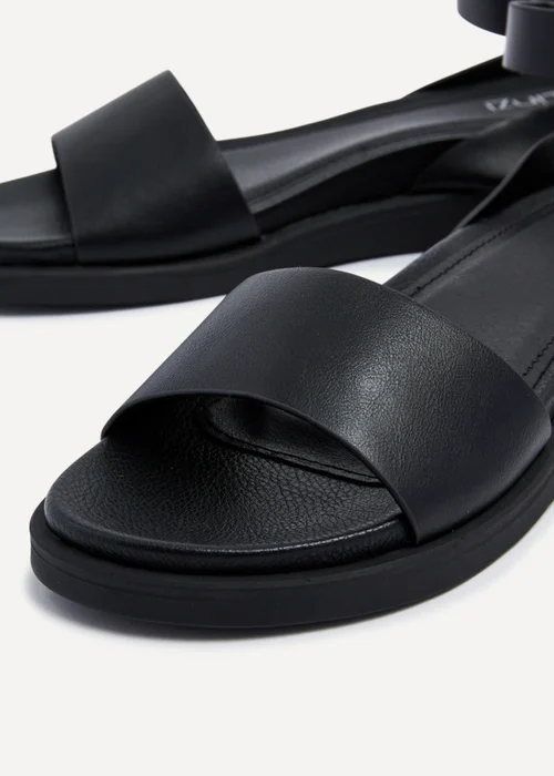 Linzi Kara Black Faux Leather Footbed Flatform Sandals - Size 6 Image 4
