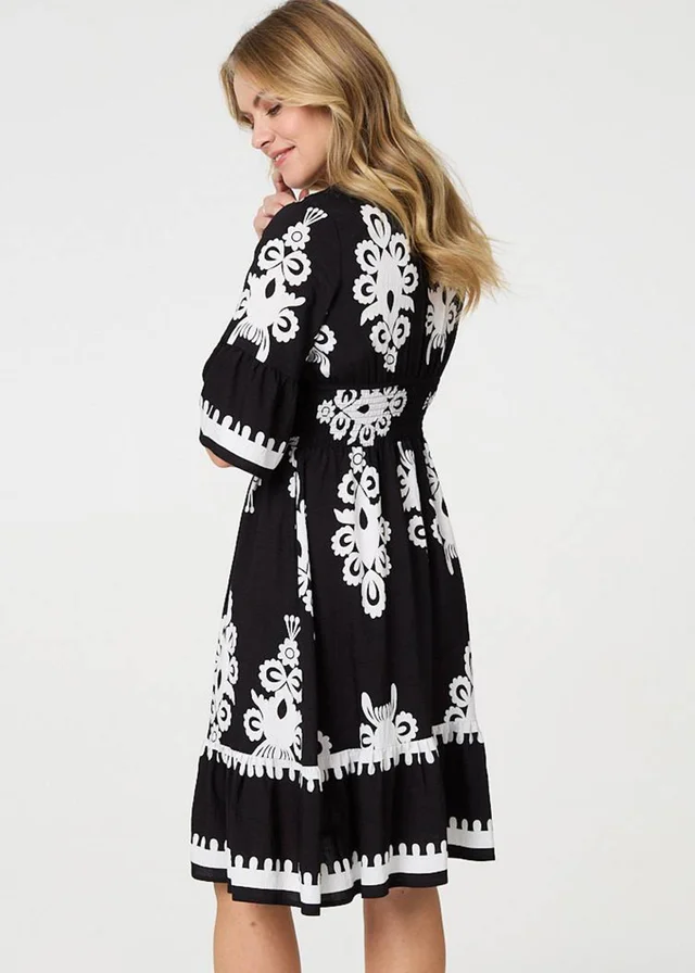 Izabel London Black Ikat Print Relaxed Short Dress