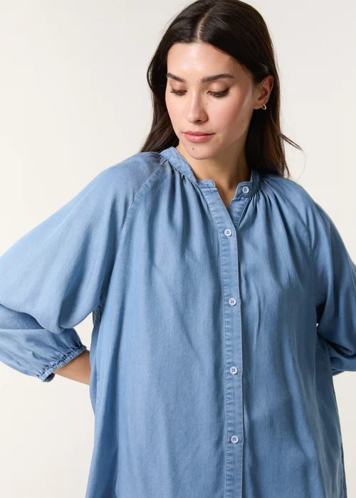 Blue Vanilla Denim Button Front Denim Blouse - L/XL Image 2