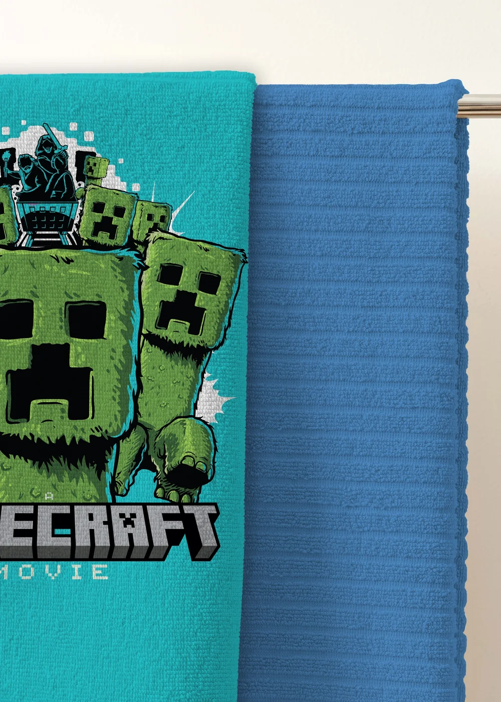 Minecraft Movie Beach Pool Towel - One Size Image 2