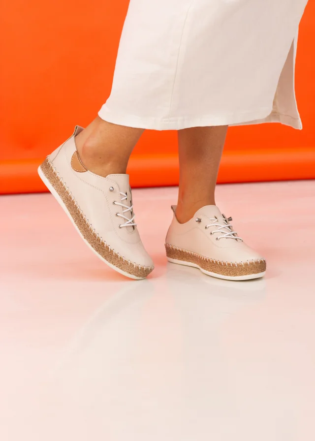 Lunar Cream Evie Plimsoll