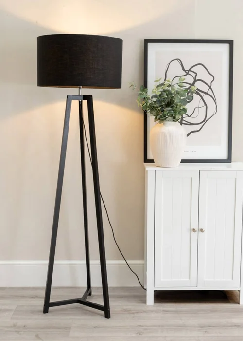 ValueLights Lottie Painted Black Floor Lamp with Large Drum Shade - One Size Image 3