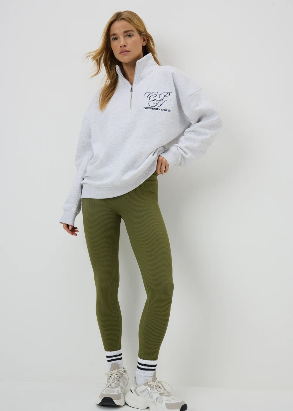 Khaki Seamless Leggings - XL Image 1