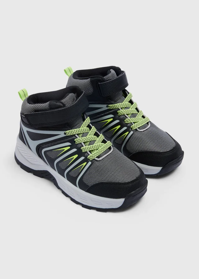 Boys Black Hiking Boots (Younger 8-Older 2)