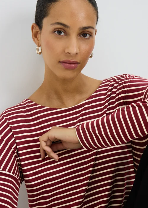 Burgundy Longline Striped T-shirt - Small Image 3