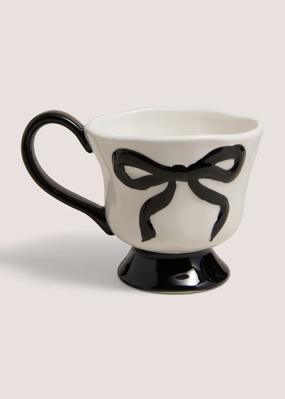 Black Bow Mug Image 1