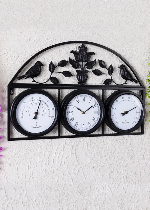 Charles Bentley Rutland Outdoor Triple Faced Wall Clock (H44cm x W66cm) - One Size Image 2