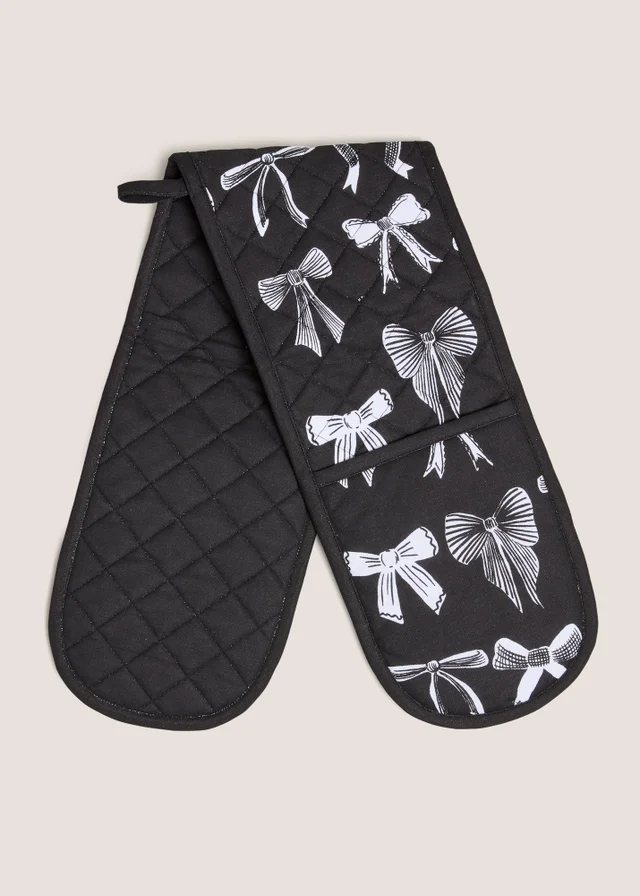 Black Mono Bow Oven Gloves