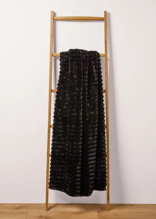 Black Ribbed Faux Fur Throw Image 1