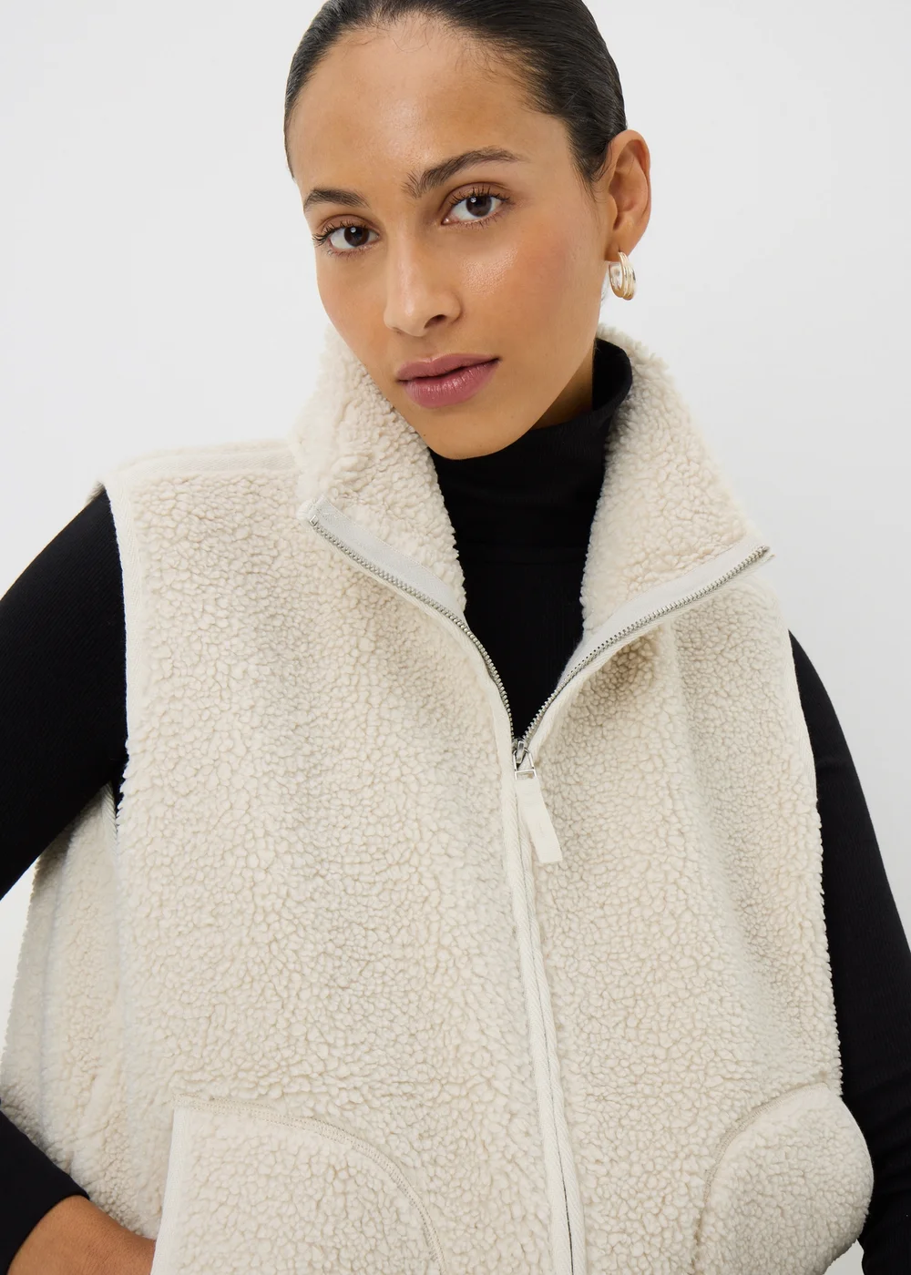 Cream Borg Gilet - L Image 2