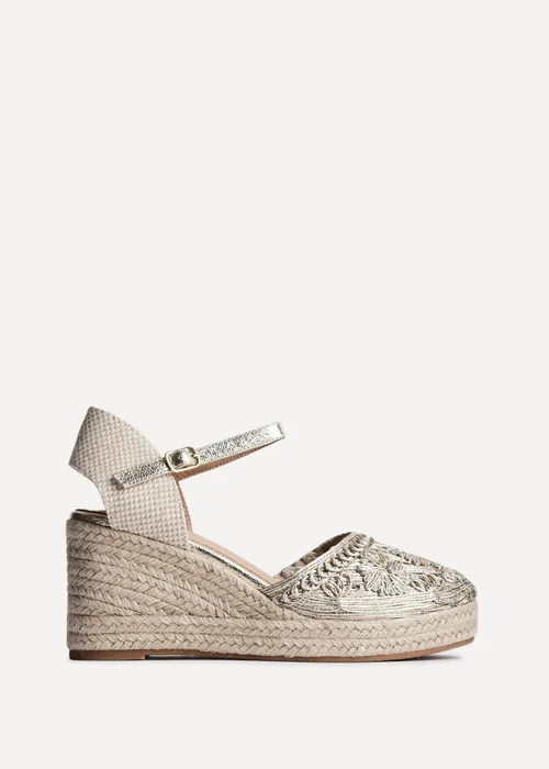Linzi Mystic Gold Embroidered Closed Toe Espadrille Wedge - Size 8 Image 2