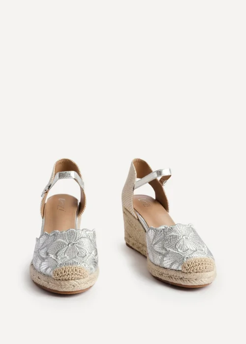 Linzi Florentina Silver Floral Embroidered Espadrille Platform Wedge - Size 7 Image 3