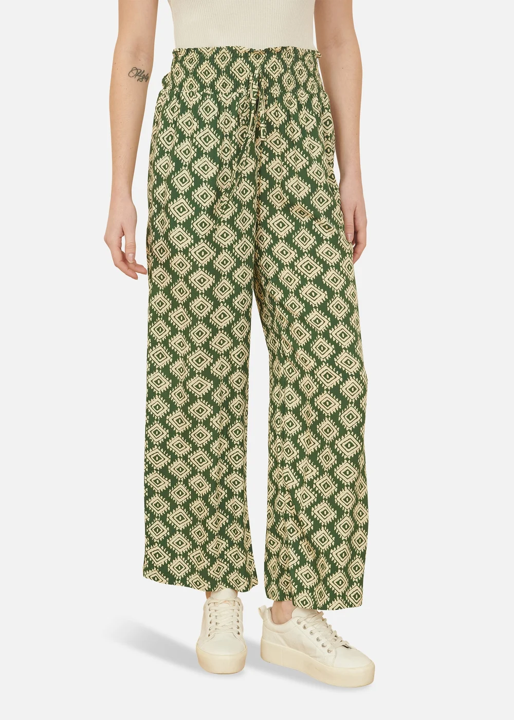 Yumi Green Geo Print Relaxed Fit Trousers - 12 Image 2