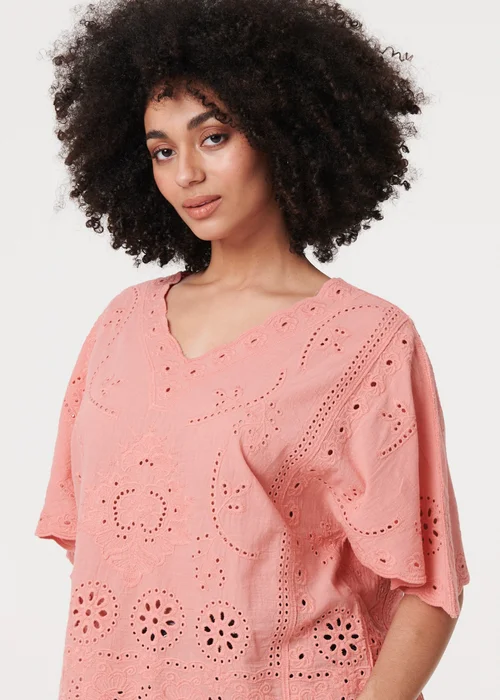 Izabel London Pink Broderie Anglaise Angel Sleeve Blouse - S/M Image 3