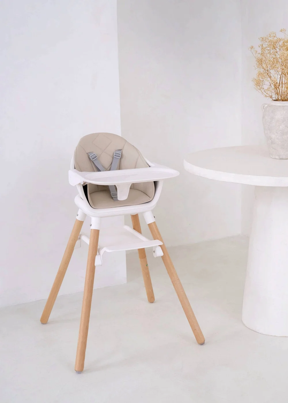 Clair de Lune Beige 6 in 1 High Chair - One Size Image 1